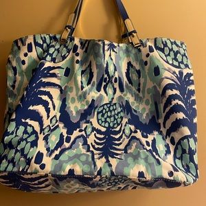 Lily tote bag new with tags